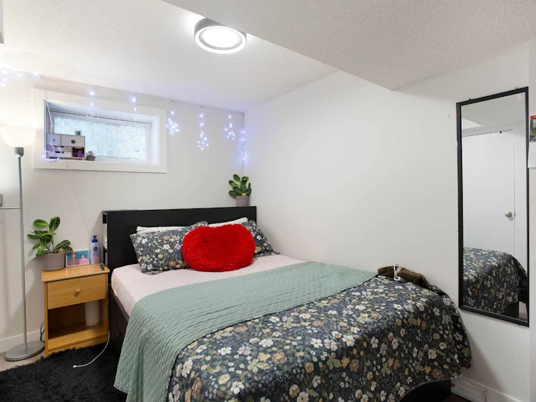 3222/3224 14 Street NW, Calgary, AB, T2K 1H8 - 17