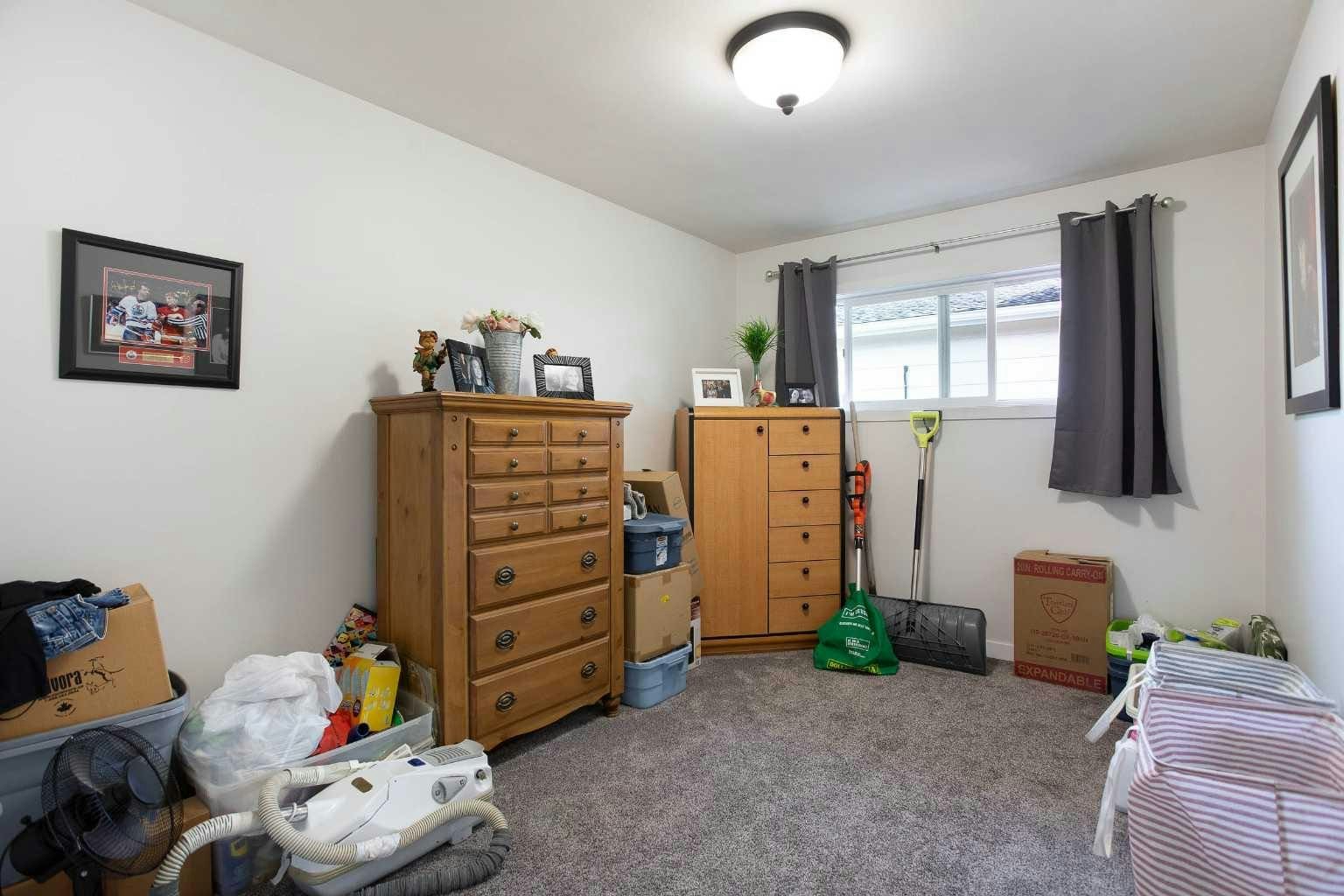 3222/3224 14 Street NW, Calgary, AB, T2K 1H8 - 8