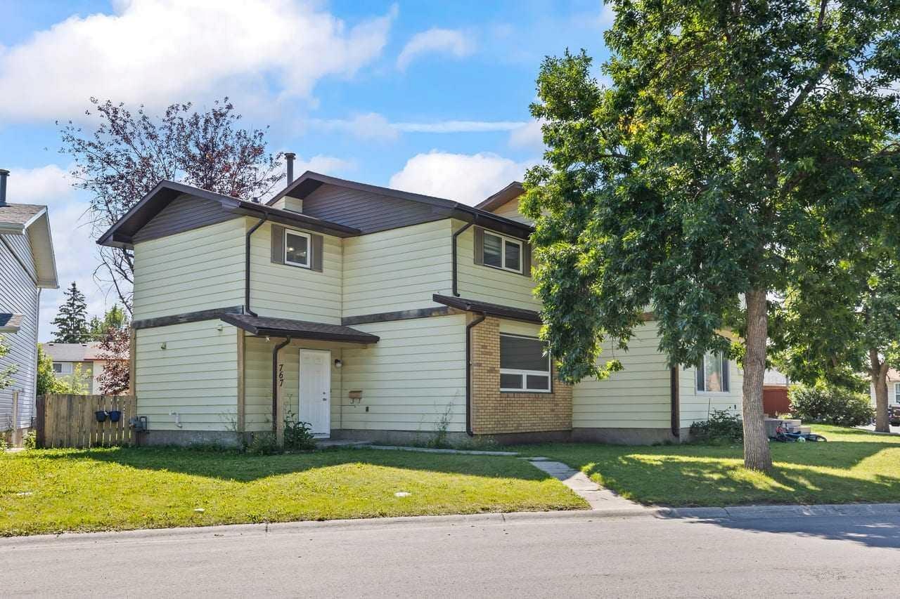 767 Whitehill Way NE, Calgary, AB, T1Y 3E6