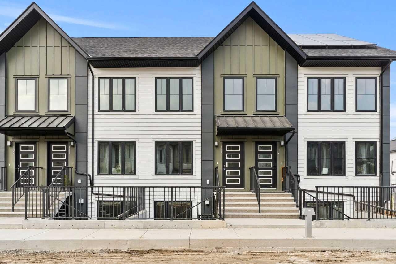 203-40 Livingston Parade NE, Calgary, AB, T3P 2K4