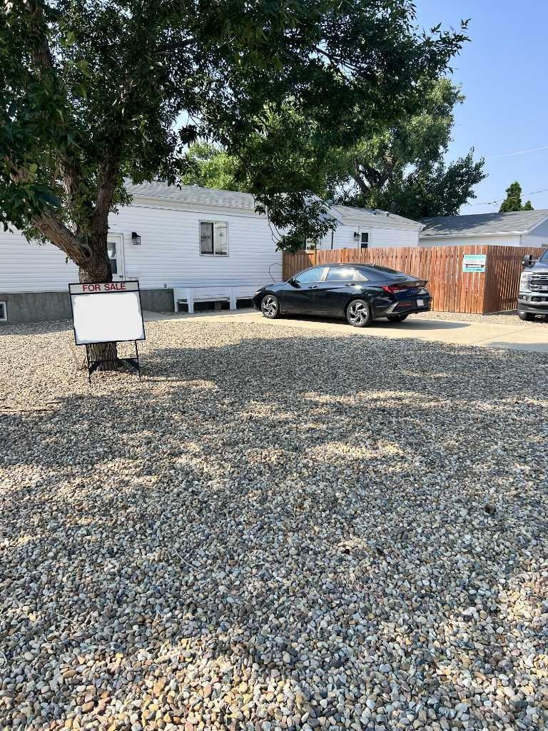 602 7 Street SE, Redcliff, AB, T0J 2P2