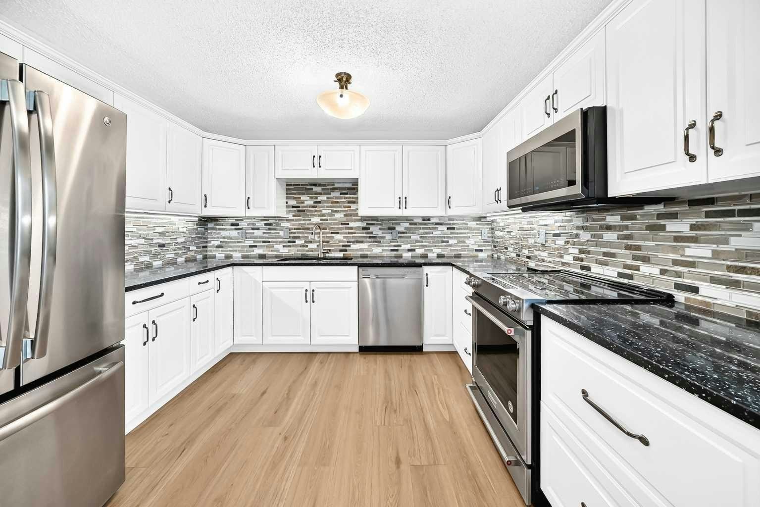8 Hawkfield Crescent NW, Calgary, AB, T3G 1Z5