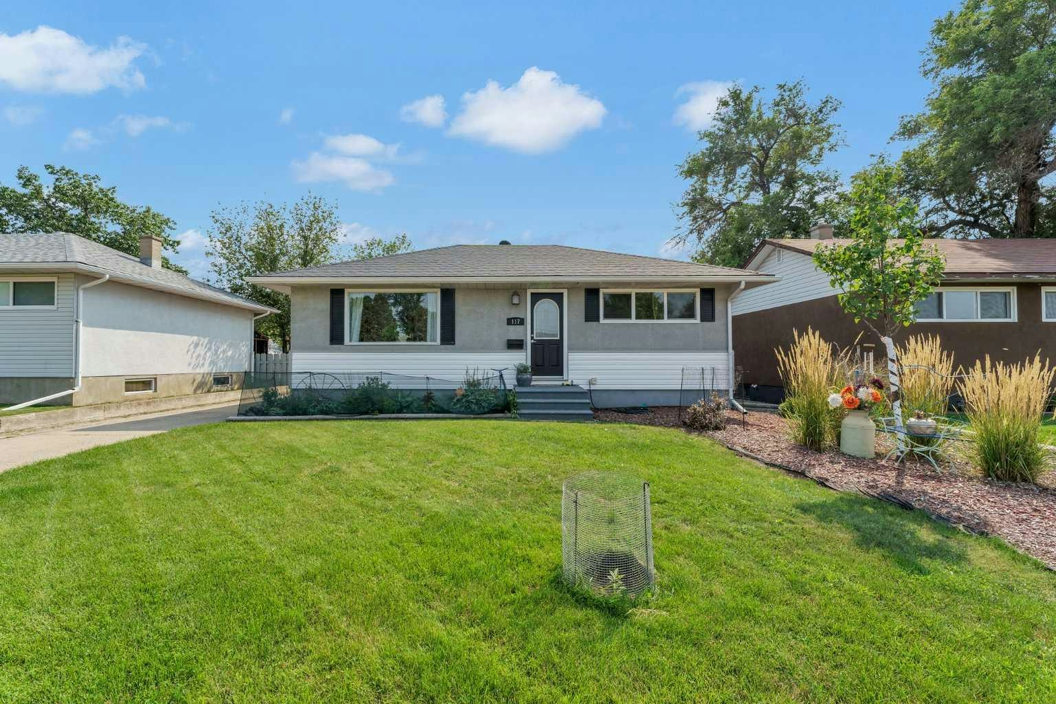 117 14 Street NW, Medicine Hat, AB, T1A 6R5