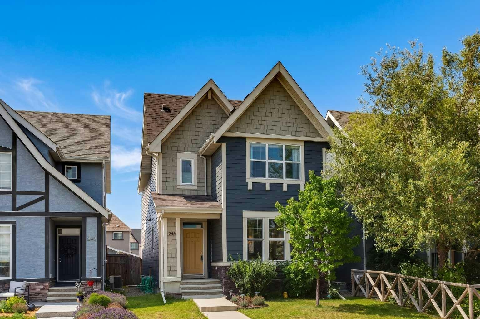 246 Mahogany Heights SE, Calgary, AB, T3M 1X1