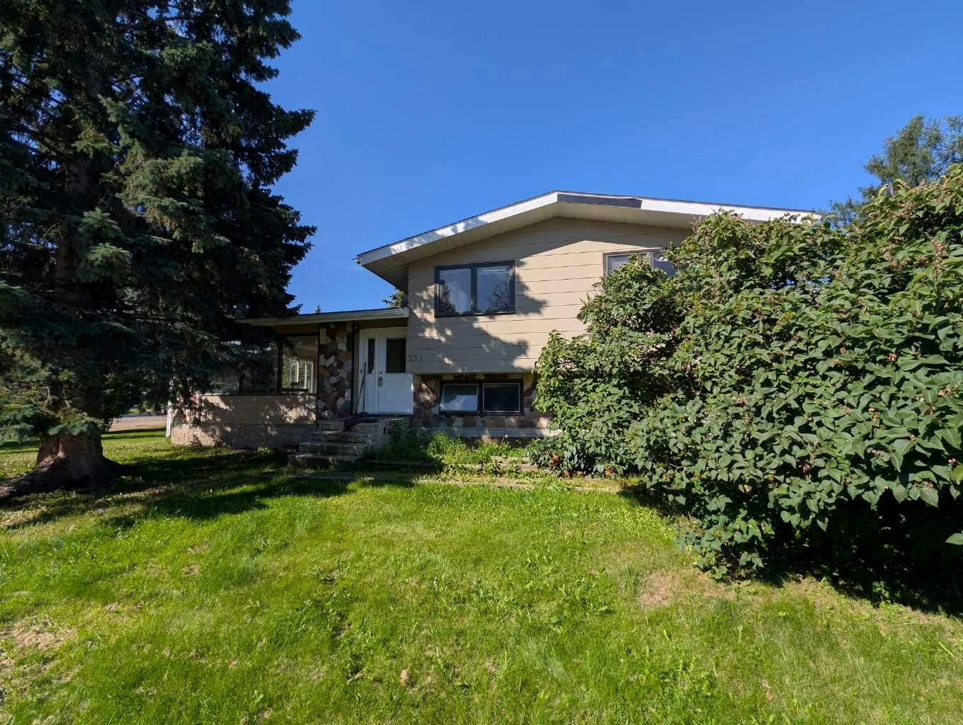 336 9 Street NE, Slave Lake, AB, T0G 2A2