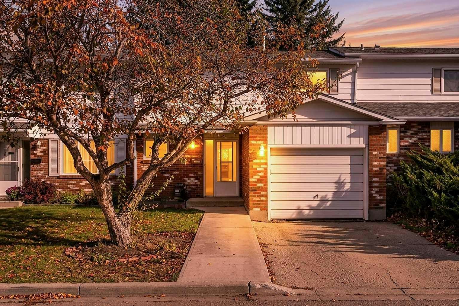 6-2815 Palliser Drive SW, Calgary, AB, T2V 3S8