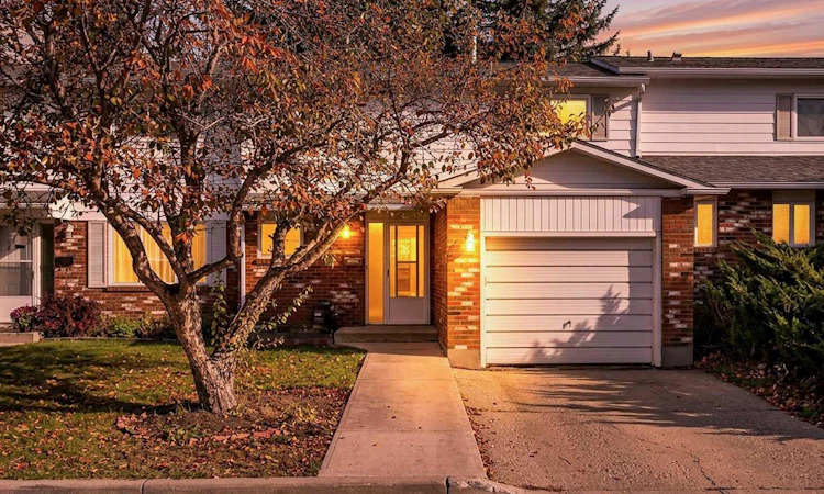 6-2815 Palliser Drive SW