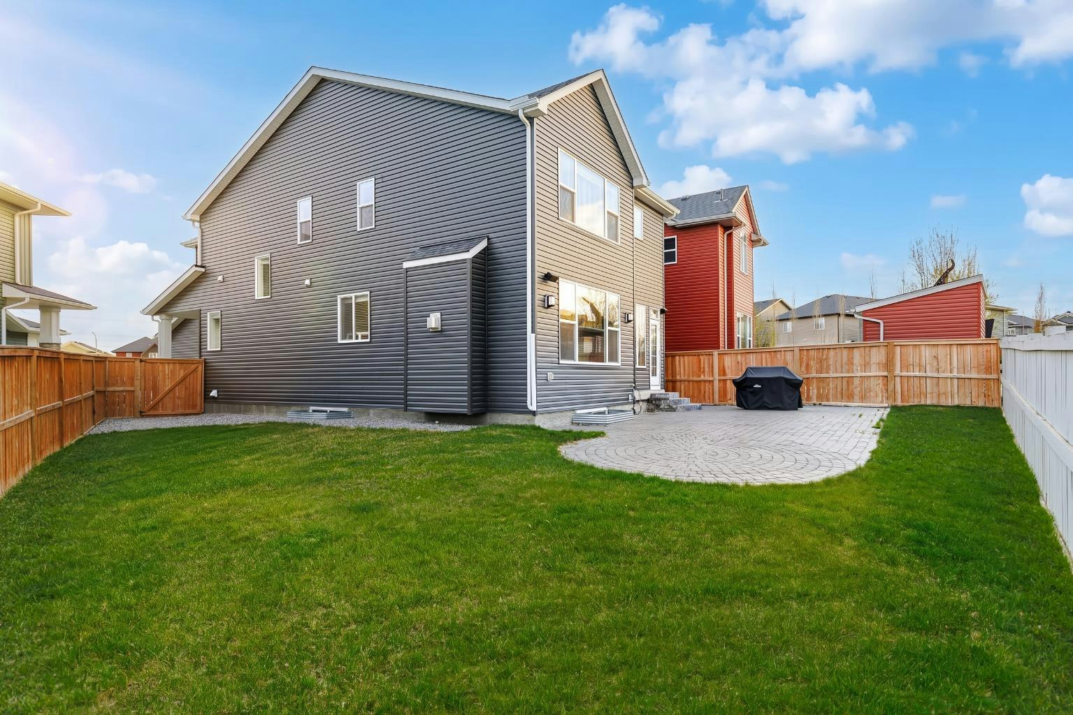 29 Evansglen Place NW, Calgary, AB, T3P 0P5
