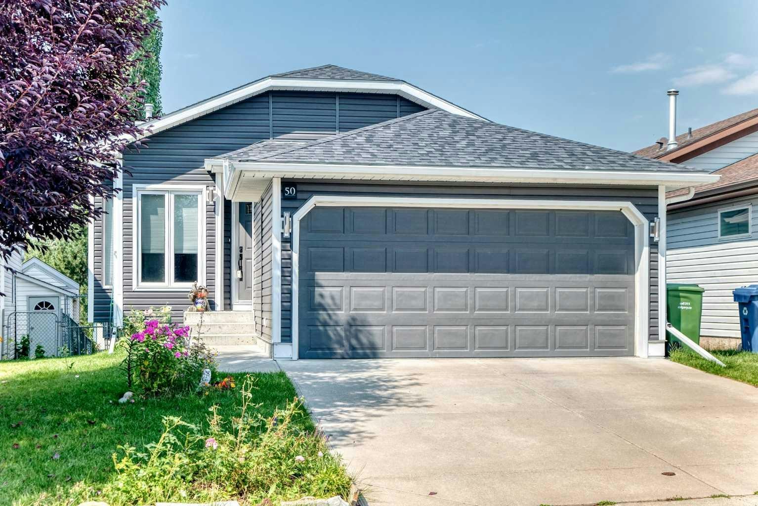 50 Somerside Manor SW, Calgary, AB, T2Y 3G4