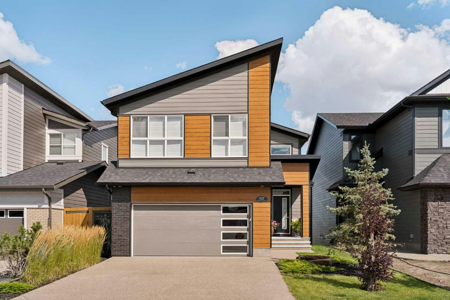 137 Wolf Hollow Villas SE, Calgary, AB, T2X 5K1