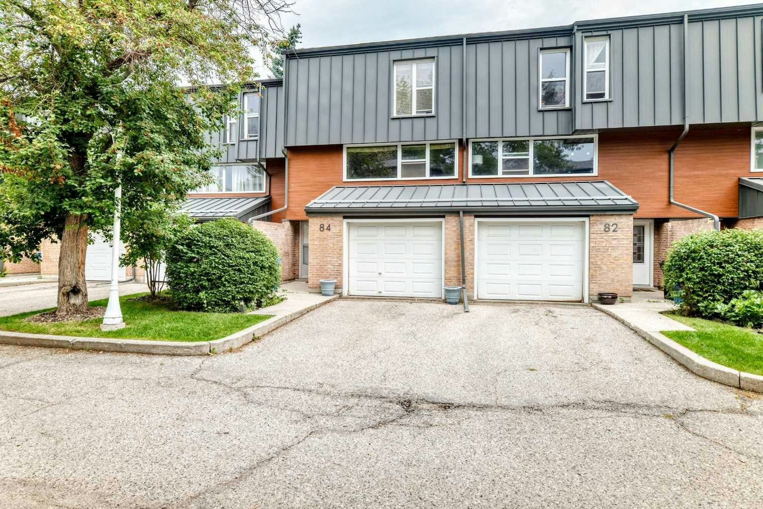 84 Brae Glen Lane SW, Calgary, AB, T2W 1B6