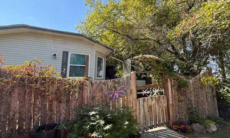 30-38138 Range Road 283