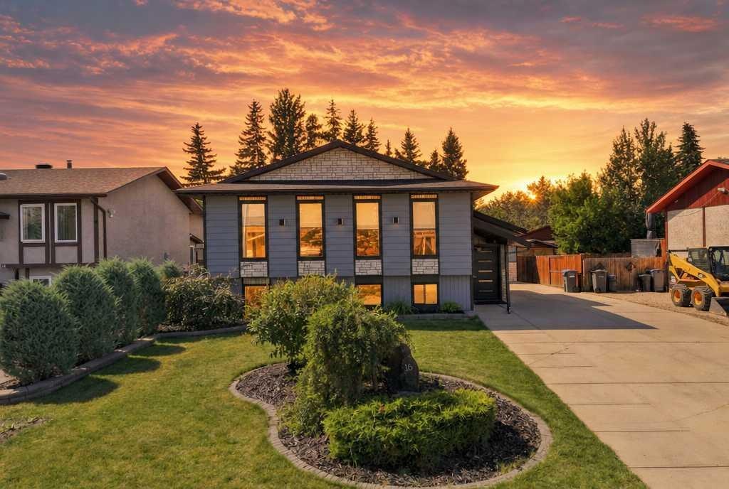 16 Willow Street, Sylvan Lake, AB, T4S 1M1