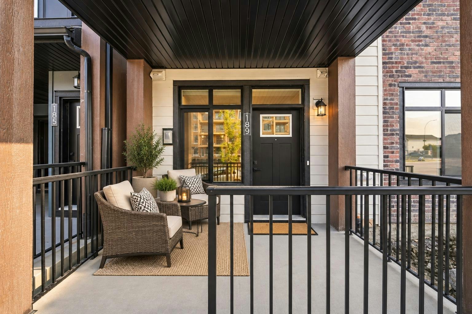 189 148 Avenue NW, Calgary, AB, T3P 2M3