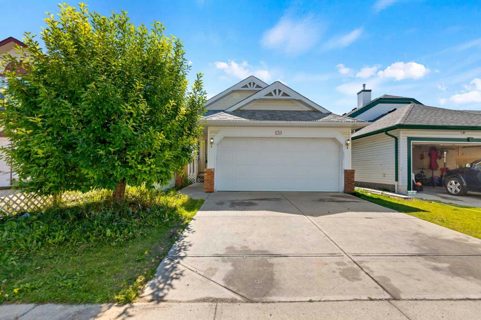 139 Los Alamos Place NE, Calgary, AB, T1Y 7J3