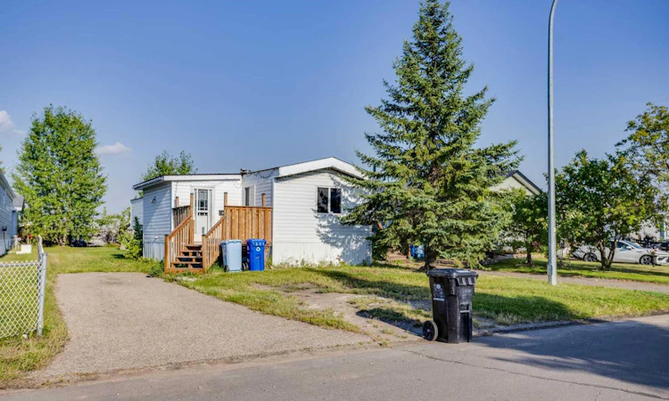 173 Cokerill Crescent