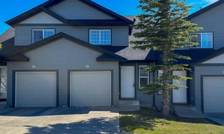 75 Panatella Villas NW