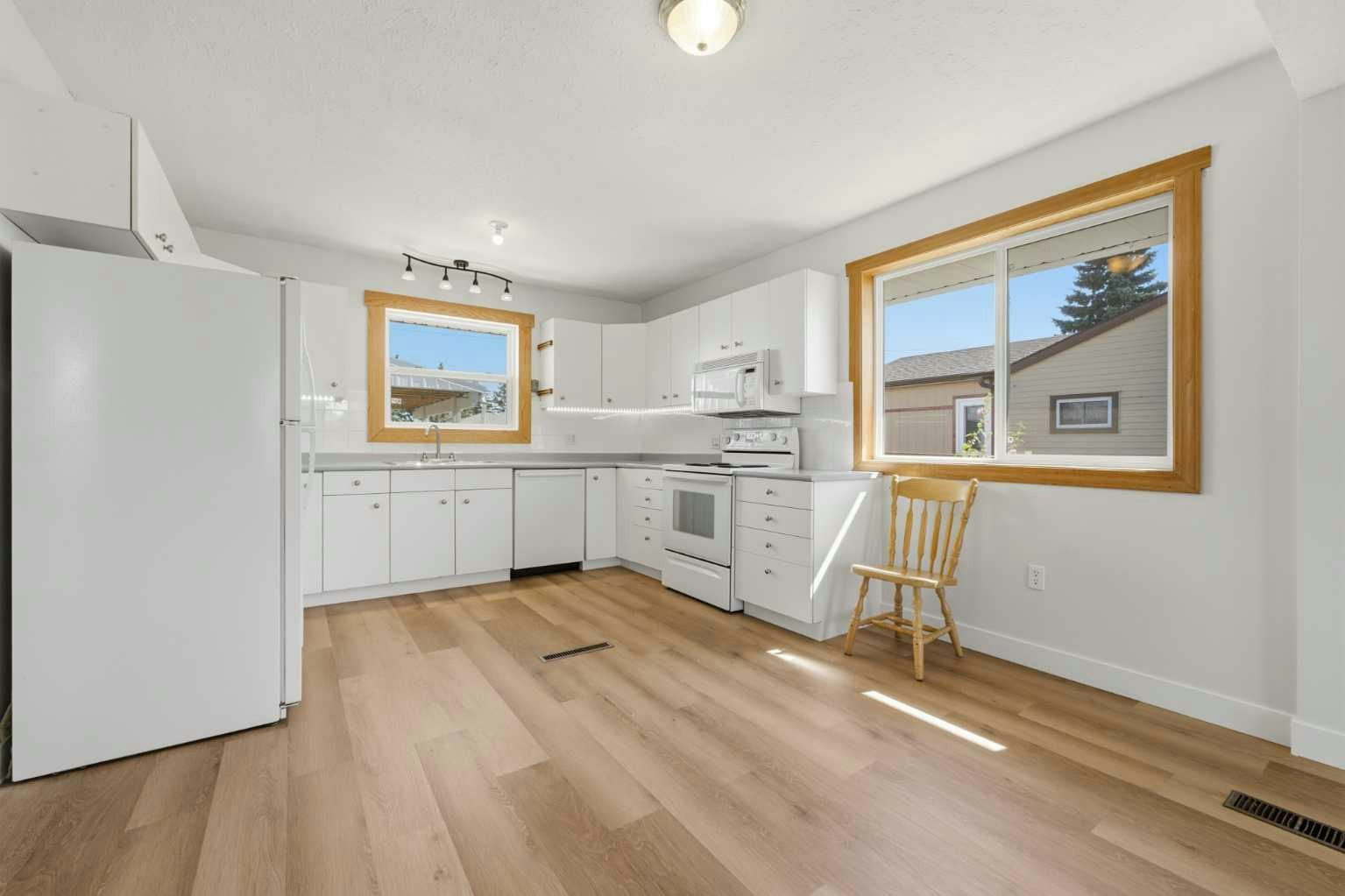 209 Center S, Rural Kneehill County, AB, T0M 1J0 - 8