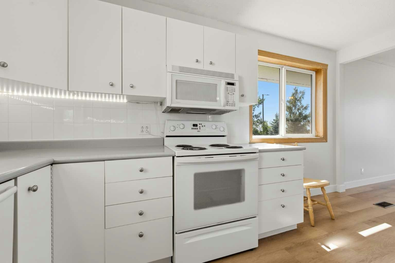 209 Center S, Rural Kneehill County, AB, T0M 1J0 - 12