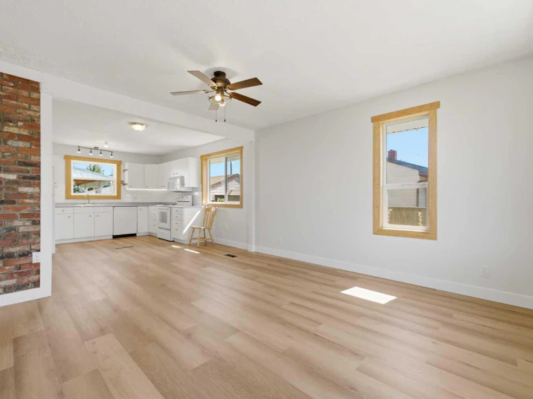 209 Center S, Rural Kneehill County, AB, T0M 1J0 - 5