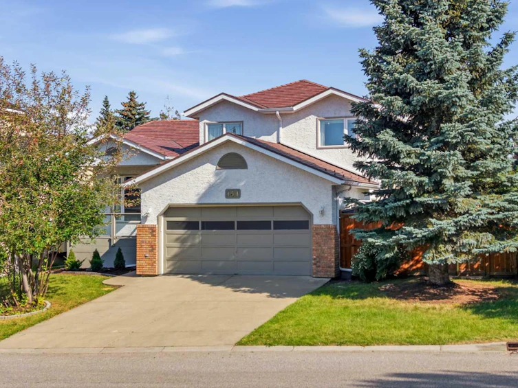 141 Woodbrook Road SW, Calgary, AB, T2W 6C6