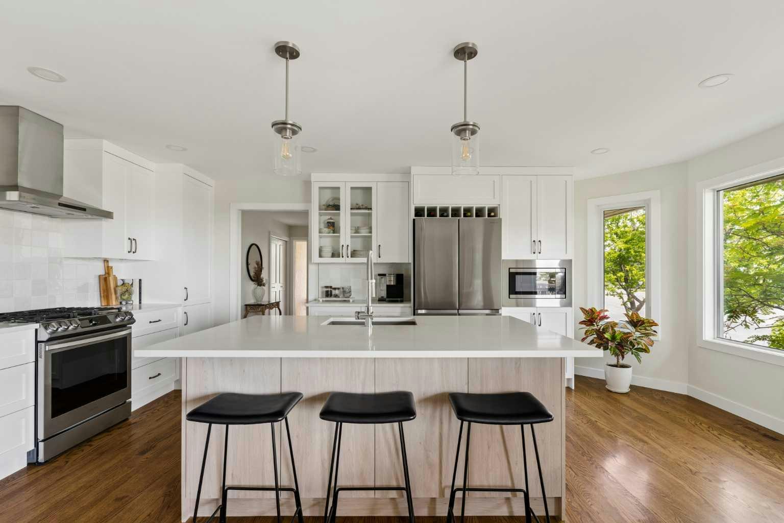 5 Sienna Hills Court SW, Calgary, AB, T3H 2W3