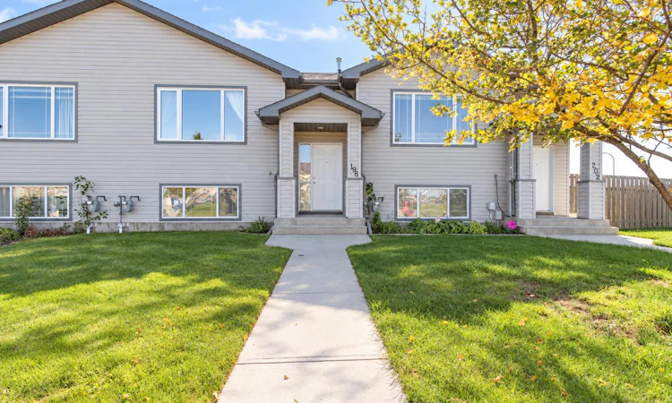 198 Blackfoot Boulevard W