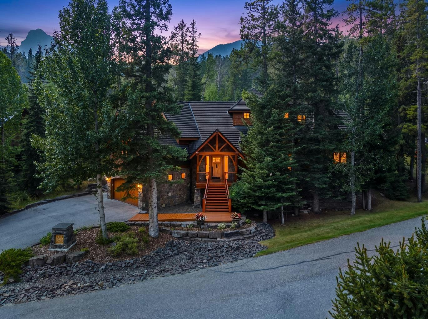 163 Cairns Landing, Canmore, AB, T1W 3J9