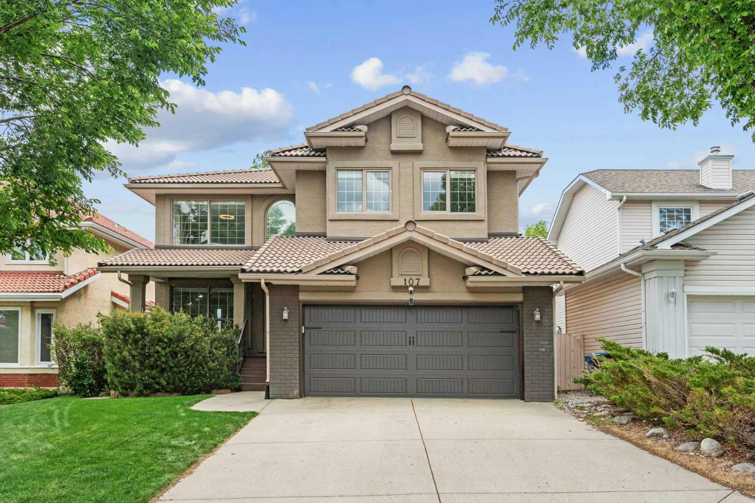 107 Edgebrook Circle NW, Calgary, AB, T3A 5A4