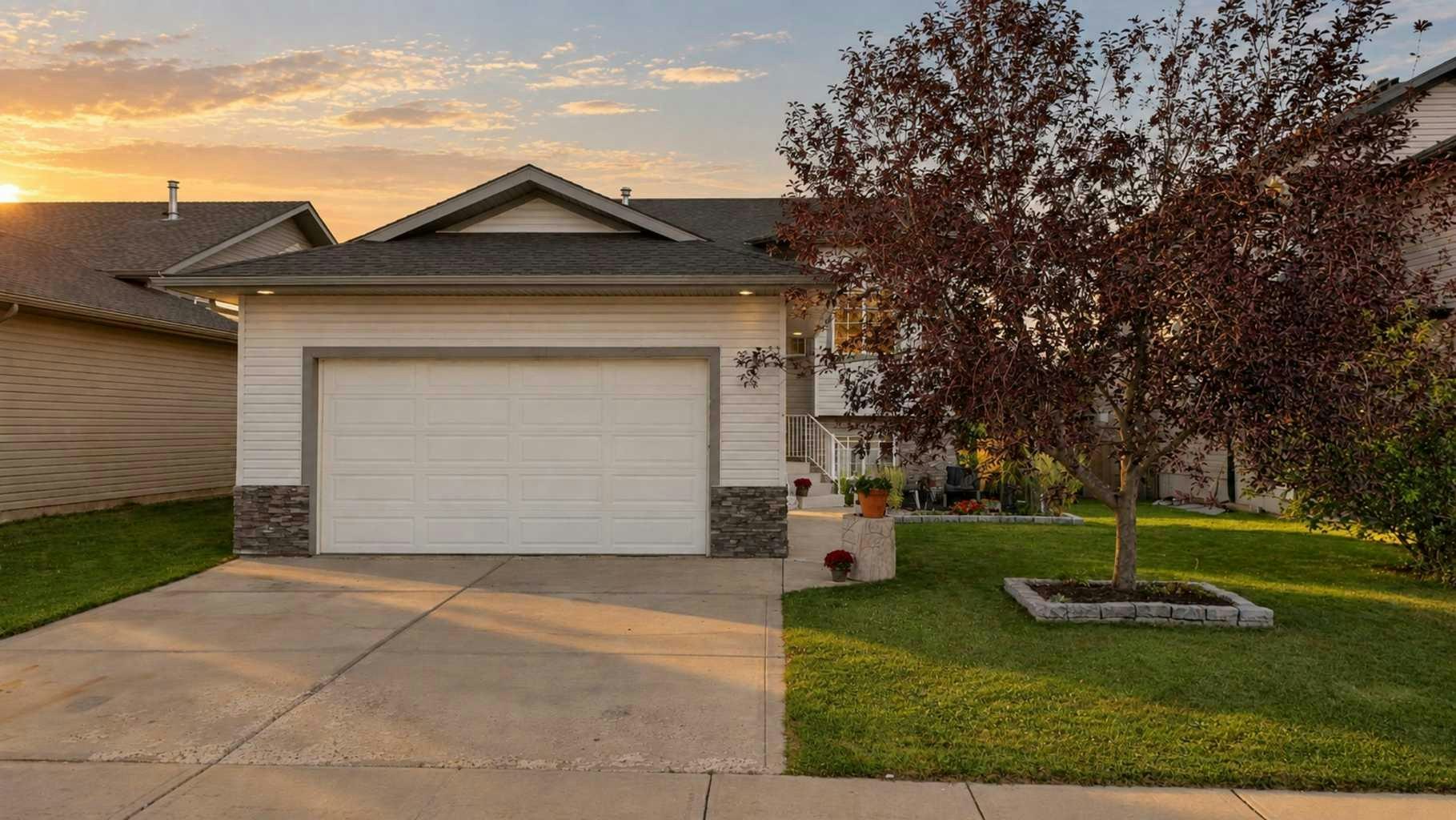 19 Jenner Crescent, Red Deer, AB, T4P 0B2