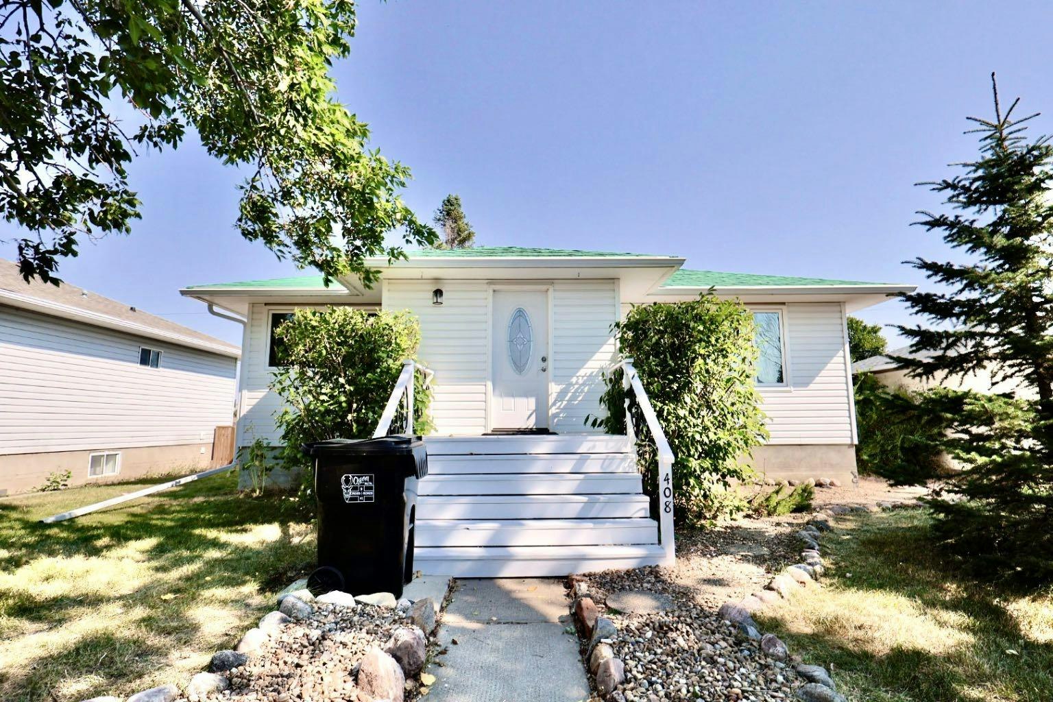 408 2 Avenue E, Oyen, AB, T0J 2J0