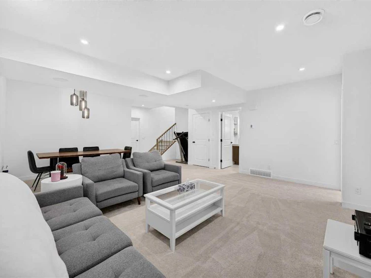 77 Rowmont Common NW, Calgary, AB, T3L 0L2 - 37