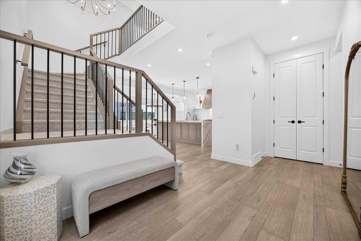 77 Rowmont Common NW - 4