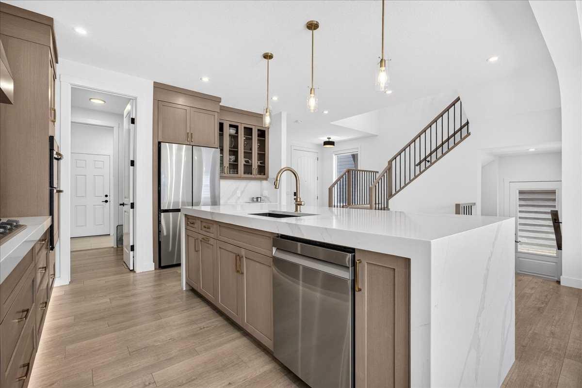 77 Rowmont Common NW, Calgary, AB, T3L 0L2 - 12