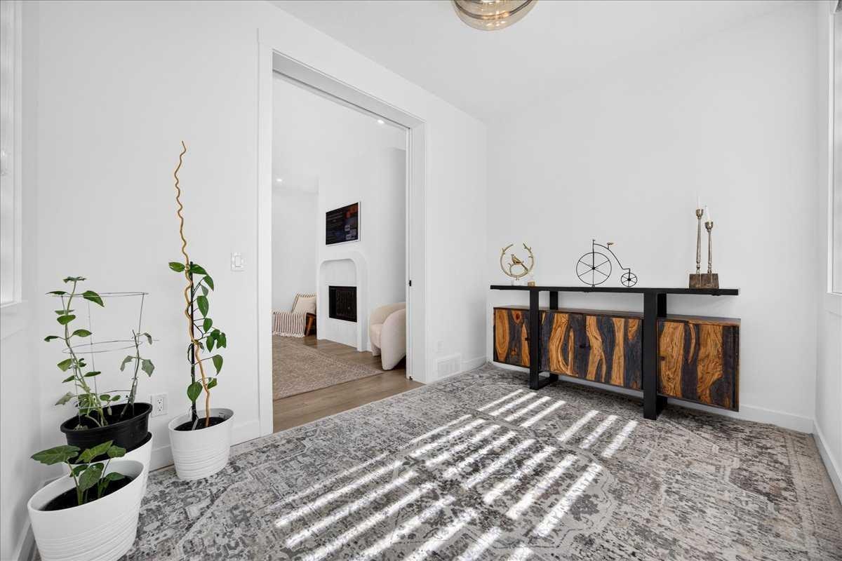 77 Rowmont Common NW, Calgary, AB, T3L 0L2 - 9