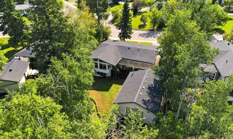 25 Crescent Heights