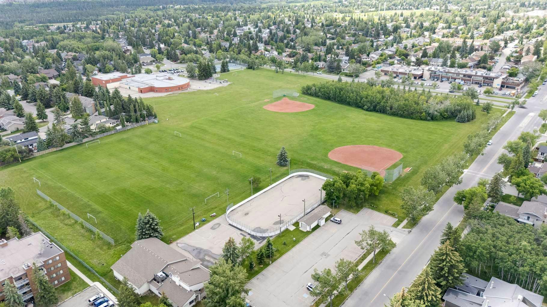 2187 Woodview Drive SW, Calgary, AB, T2W 3N8 - 35
