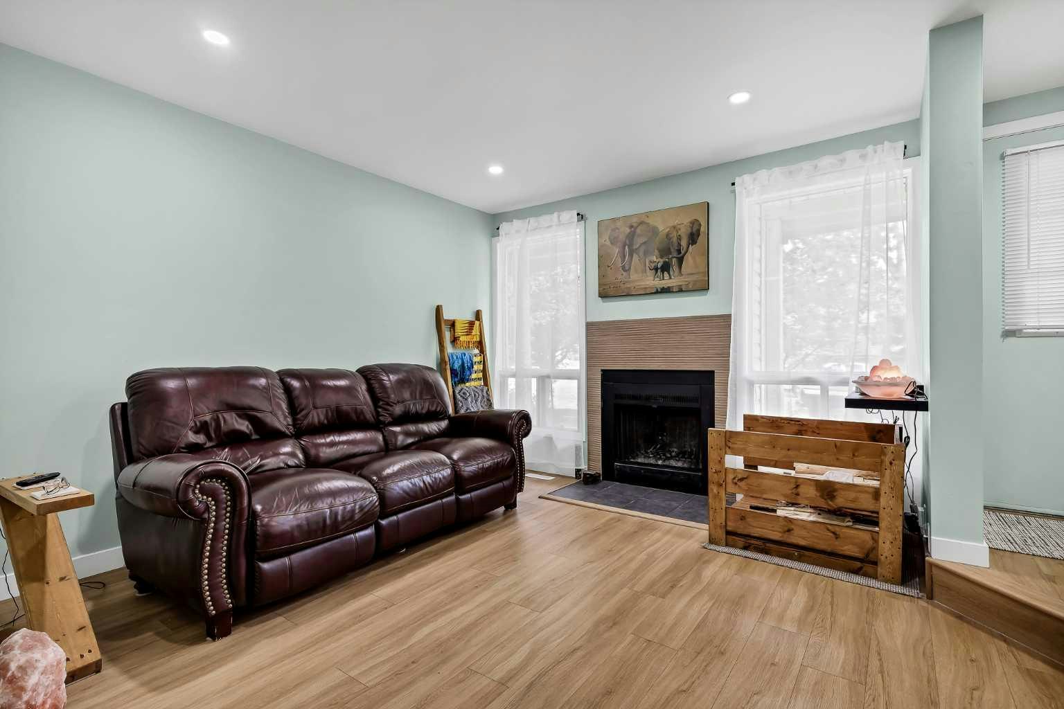 2187 Woodview Drive SW - 4