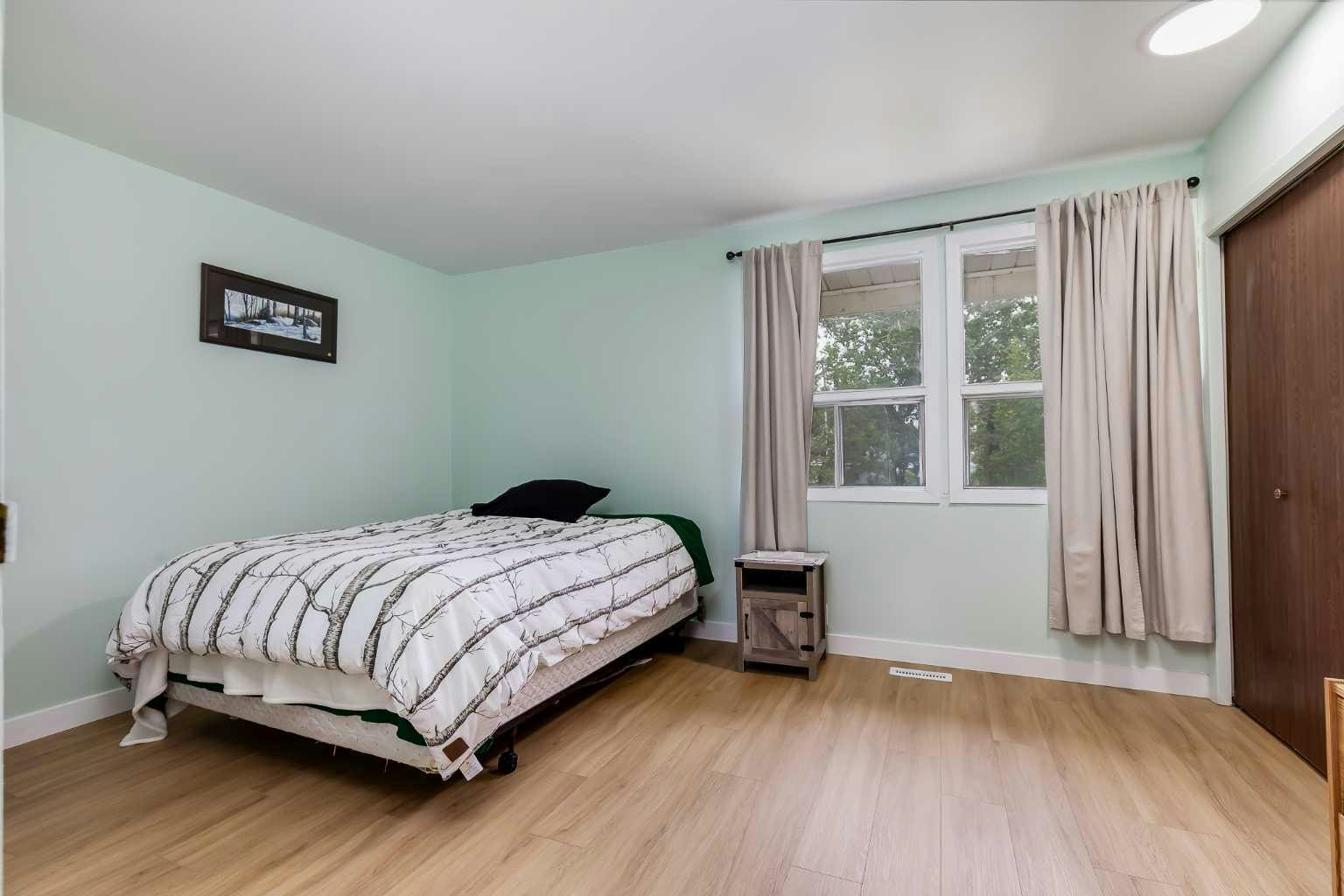 2187 Woodview Drive SW, Calgary, AB, T2W 3N8 - 18