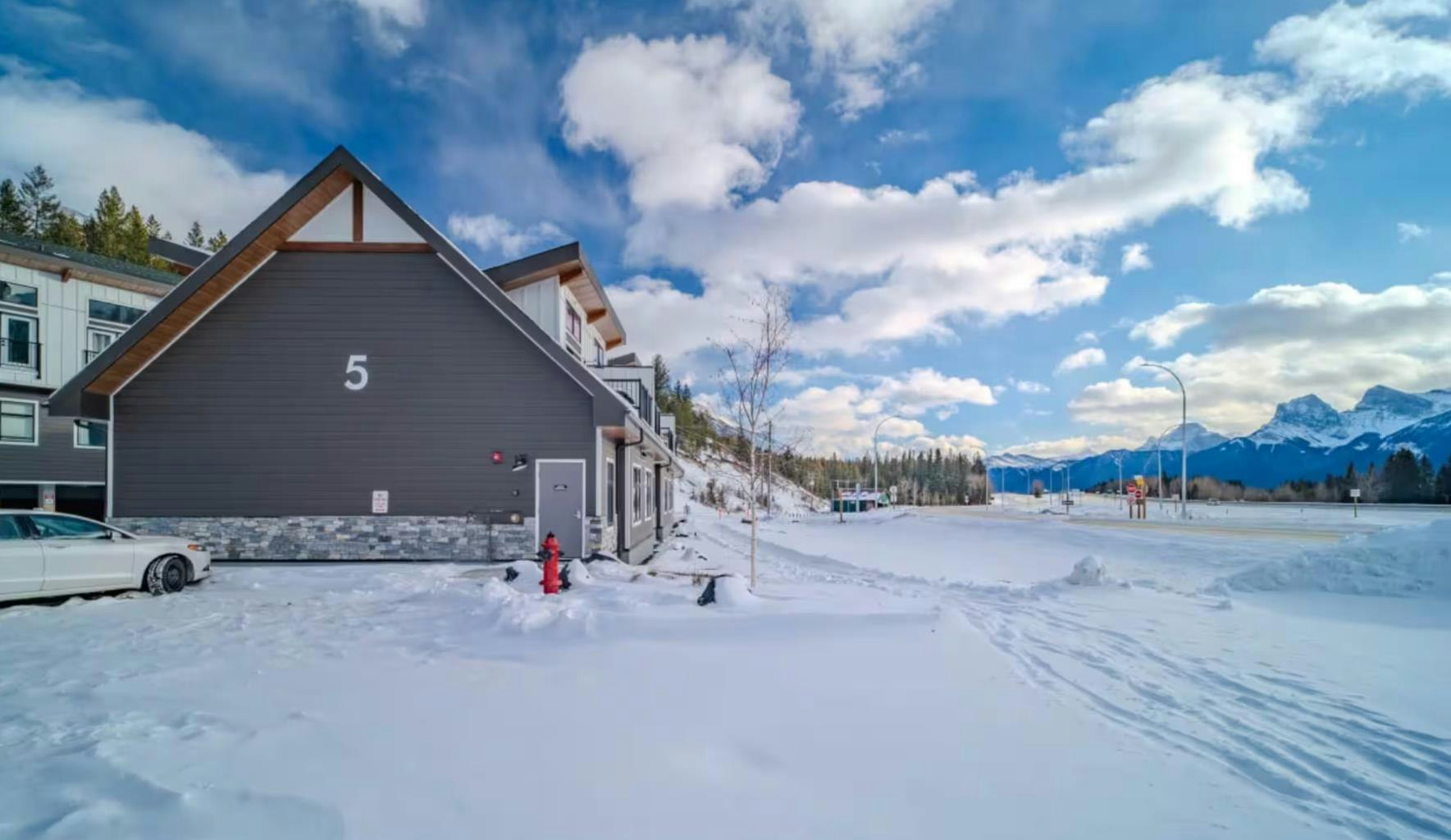 501-750 Harvie Heights Road, Rural Bighorn M.D., AB, T1W 2W2