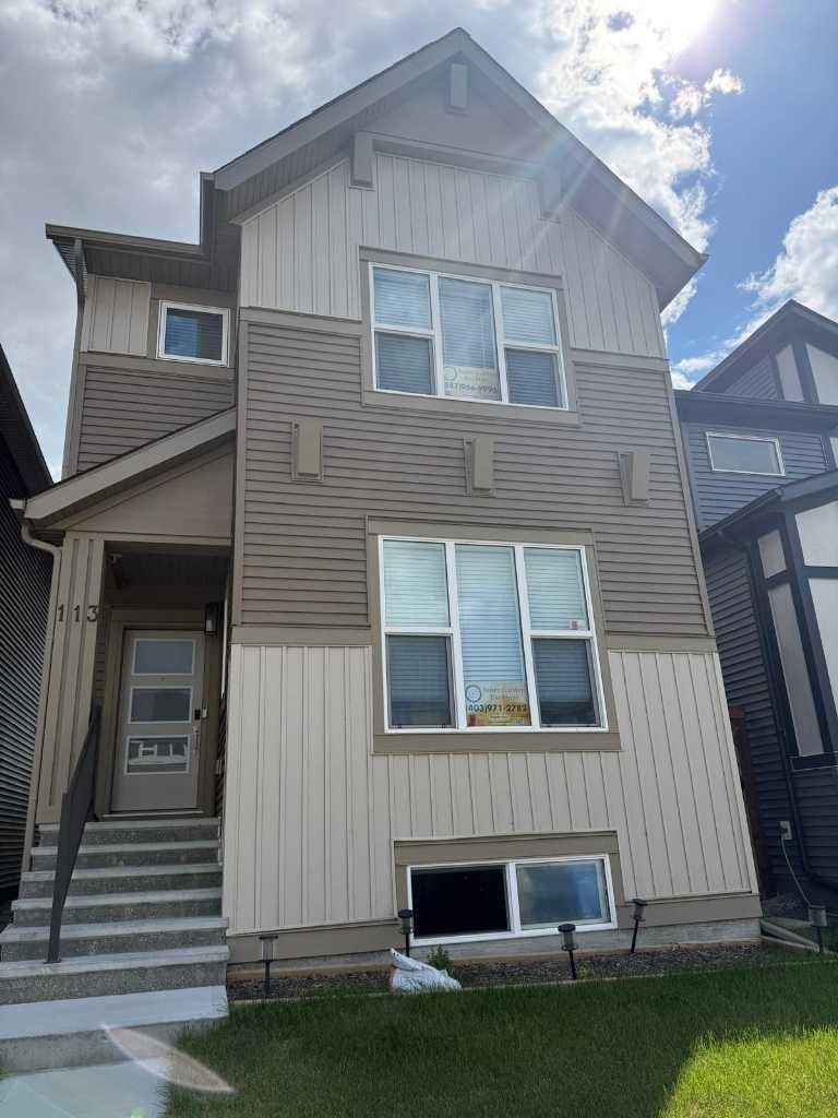 113 Corner Glen Way NE, Calgary, AB, T3N 2L6