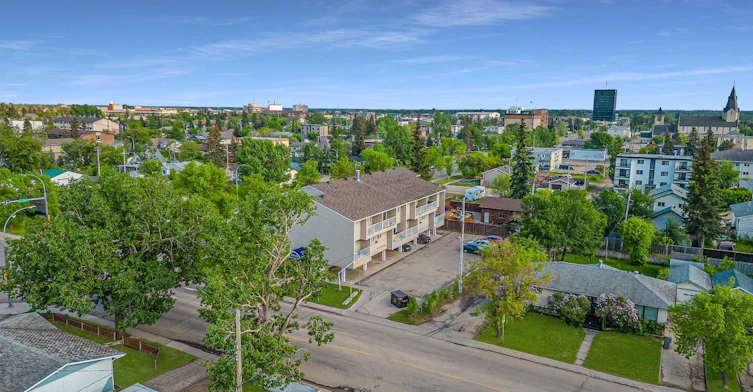 101-10201 108 Avenue, Grande Prairie, AB, T8V 1P4