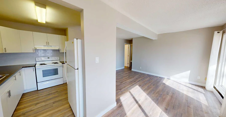 101-10201 108 Avenue, Grande Prairie, AB, T8V 1P4 - 4