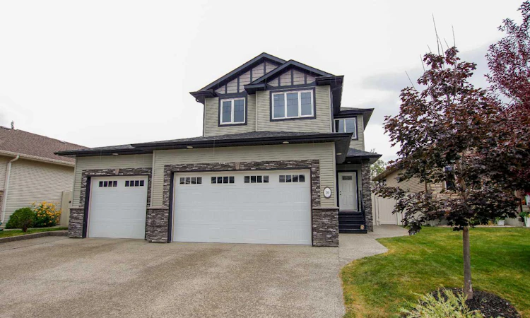 20 Connaught Crescent