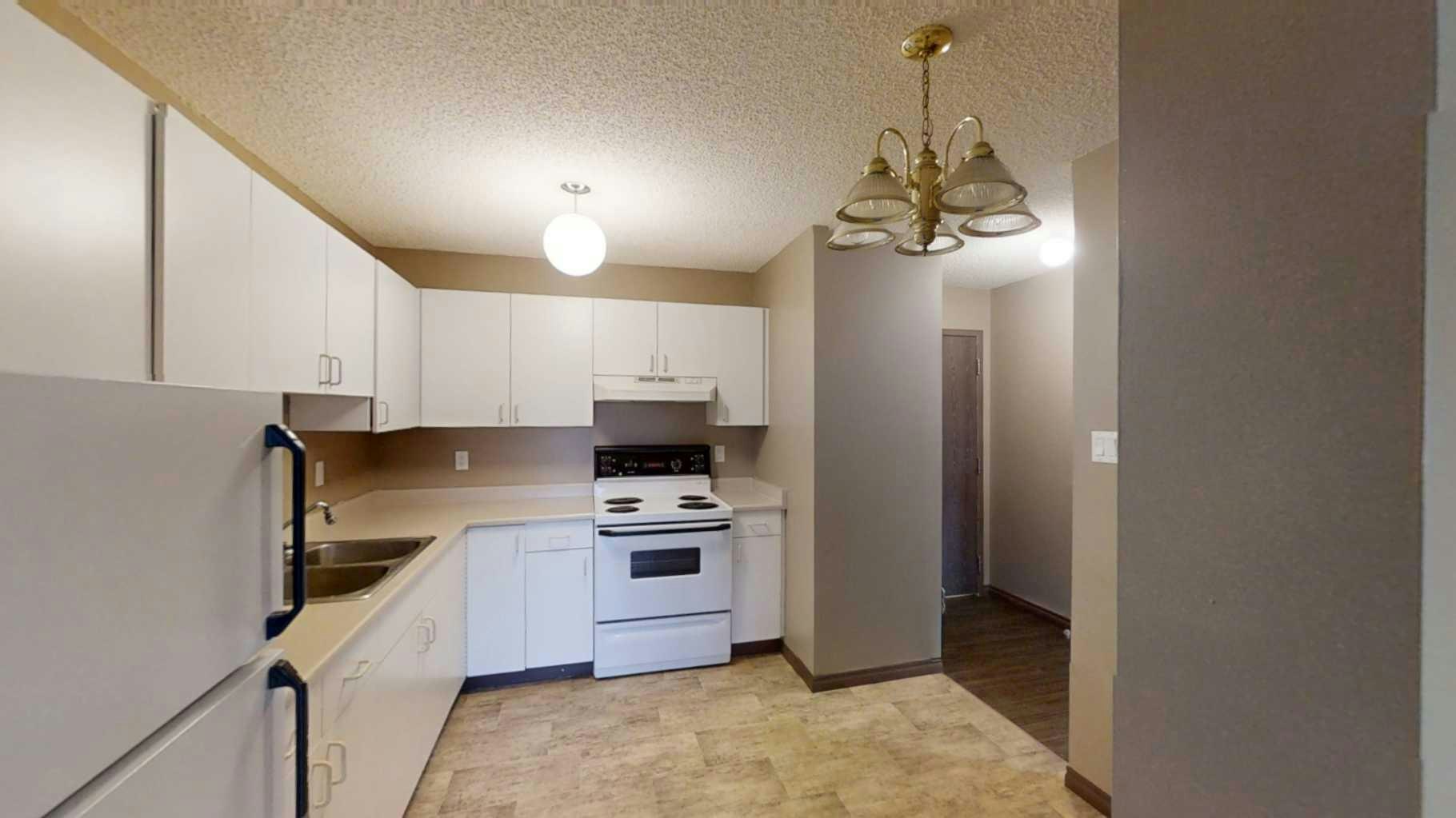 206-5117 44 Street, High Prairie, AB, T0G 1E0 - 2