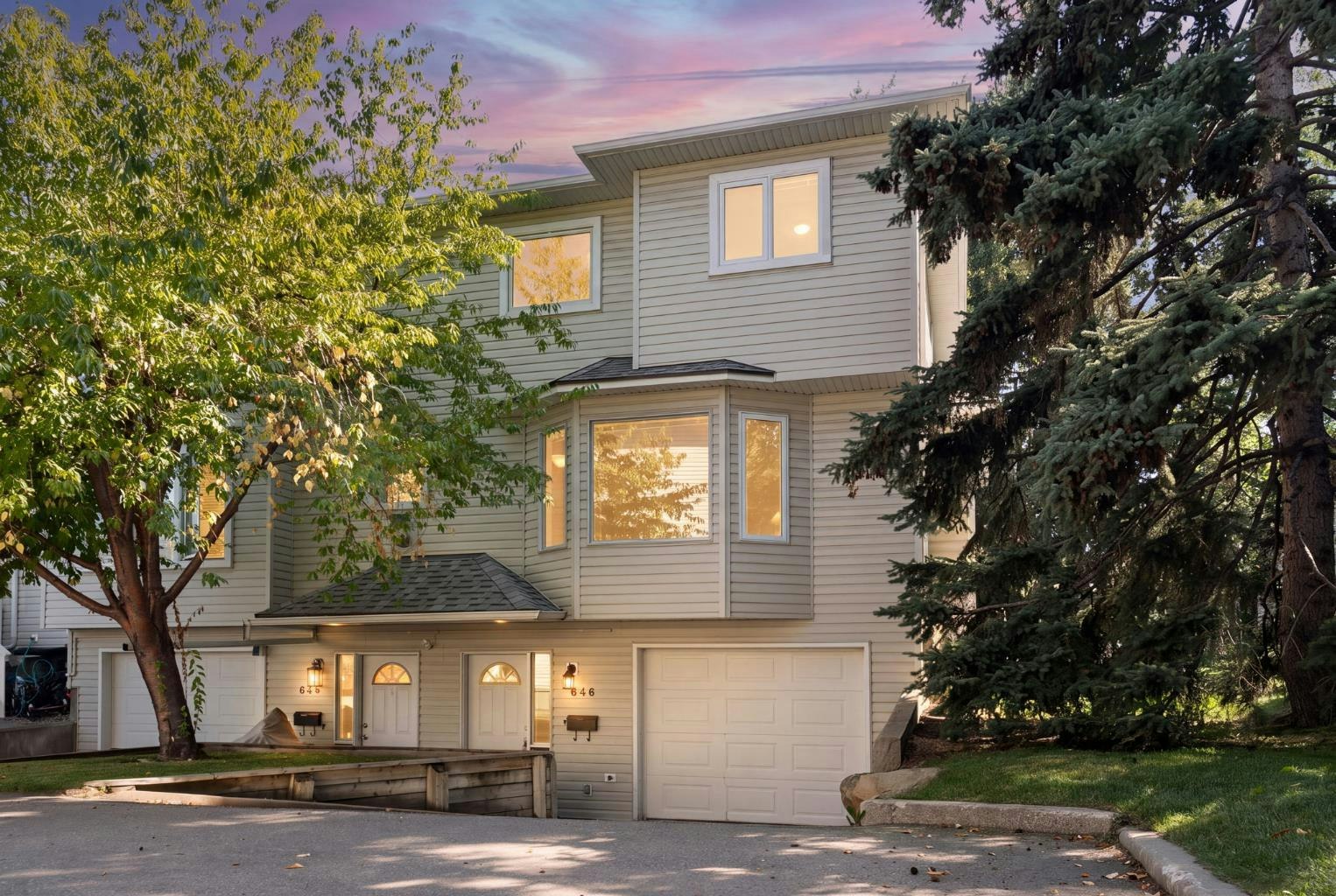 646 Killarney Glen Court SW, Calgary, AB, T3E 7H4