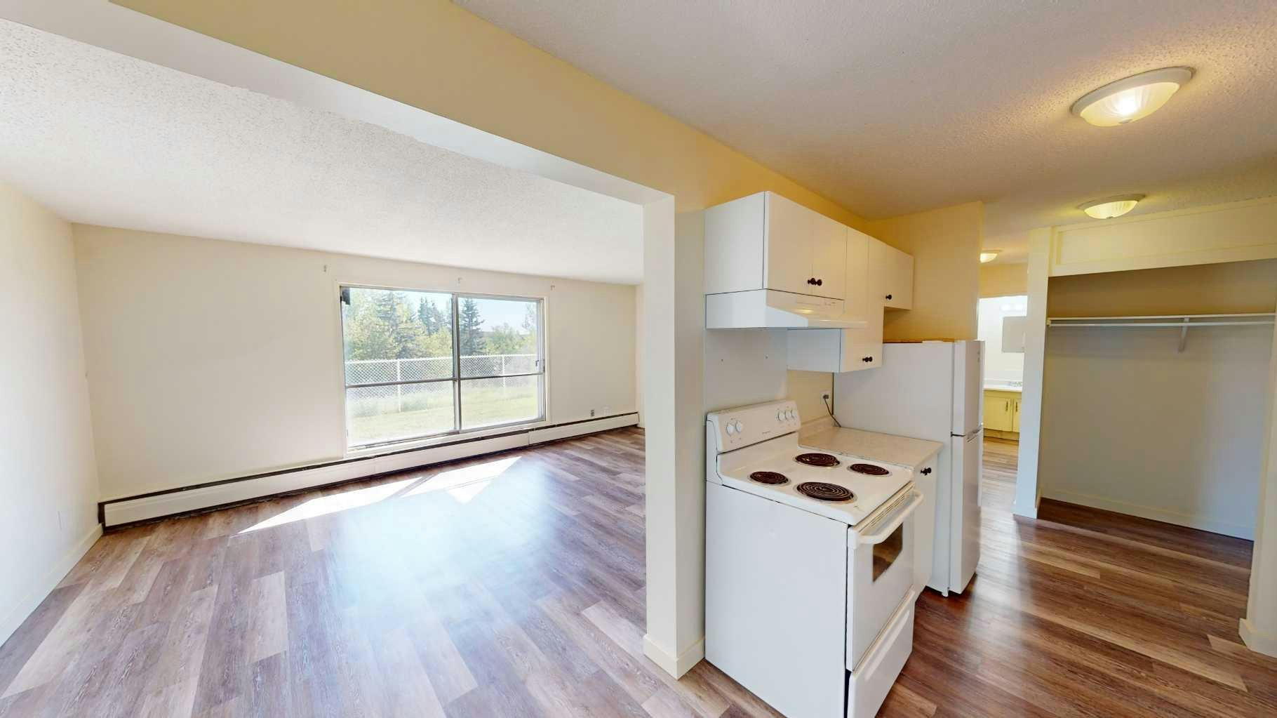103-10505 103 Street, Grande Prairie, AB, T8V 3N5 - 4