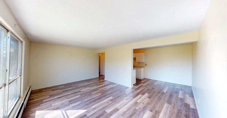 103-10505 103 Street, Grande Prairie, AB, T8V 3N5 - 5
