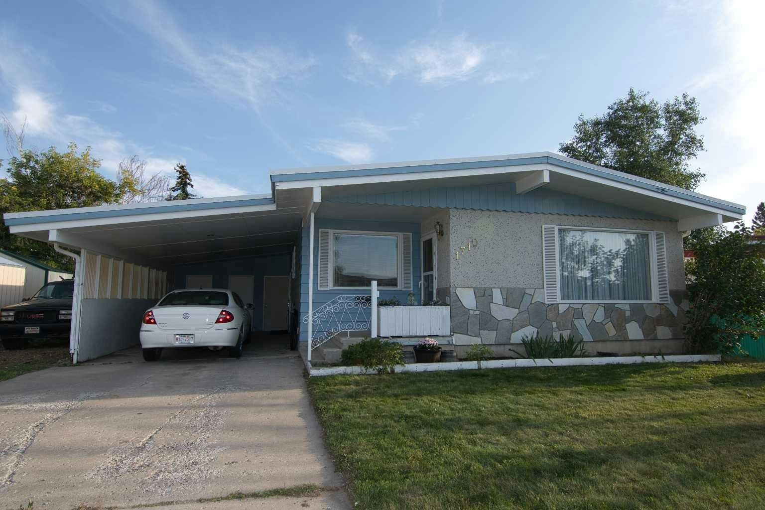 1710 15 Avenue N, Lethbridge, AB, T1H 1W6