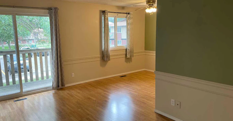 31-5 Acadia Road W, Lethbridge, AB, T1K 4C1 - 2